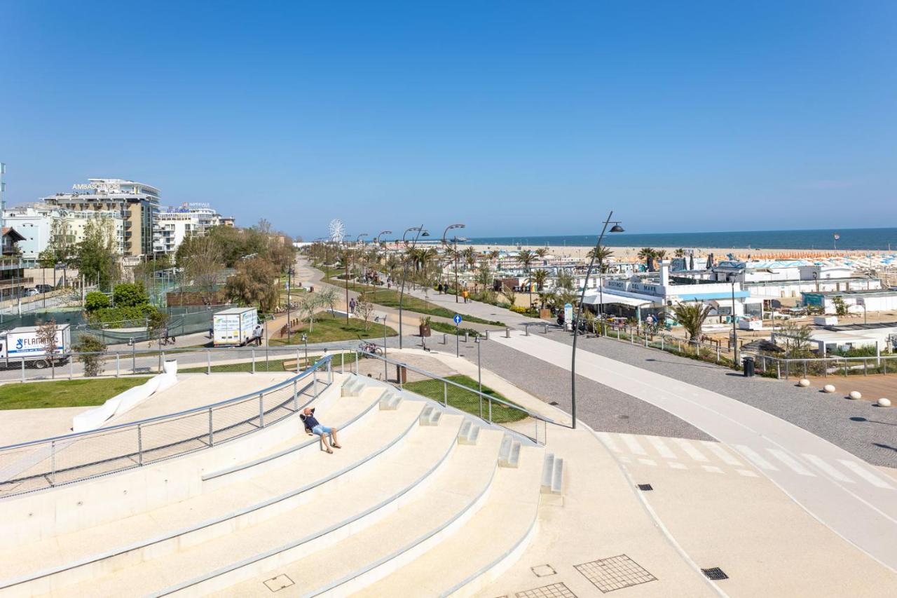 Bilocale Con Giardino A 200Mt Dal Mare - Homeunity Rimini Buitenkant foto